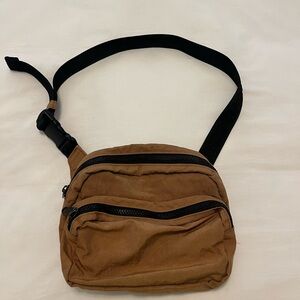 BAGGU Brown and Black Crossbody Bag with Canvas Design
